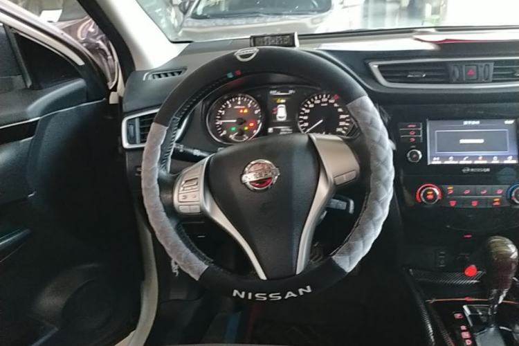 Used Nissan Qashqai 2017 2.0L CVT Smart Enjoyment Version China V Standard Steering Wheel