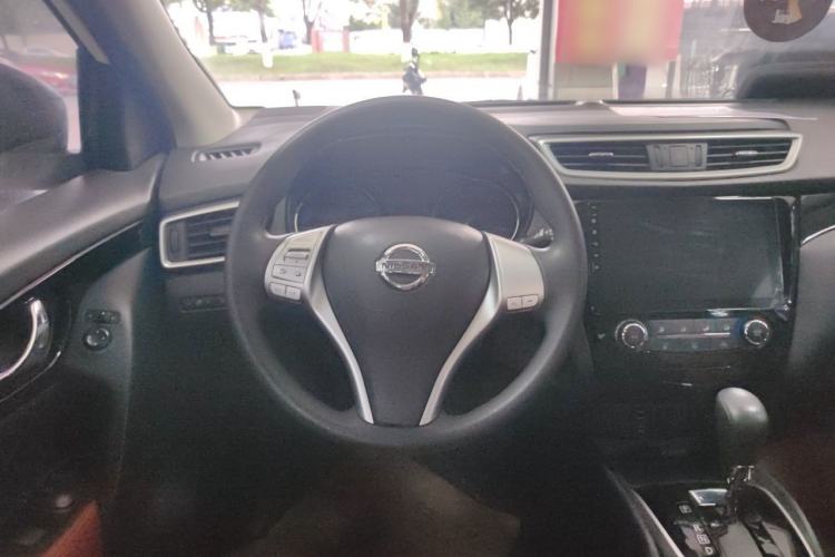 Used Nissan Qashqai 2017 2.0L CVT Elite Edition China V Standard Steering Wheel