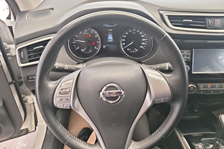 Used Nissan Qashqai 2017 2.0L CVT Smart Enjoyment Version China V Standard Steering Wheel