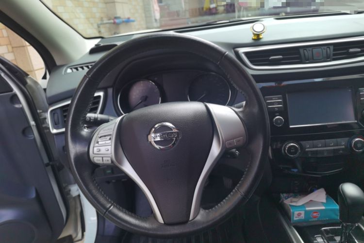 Used Nissan Qashqai 2017 2.0L CVT Smart Enjoyment Version China VI Standard Steering Wheel
