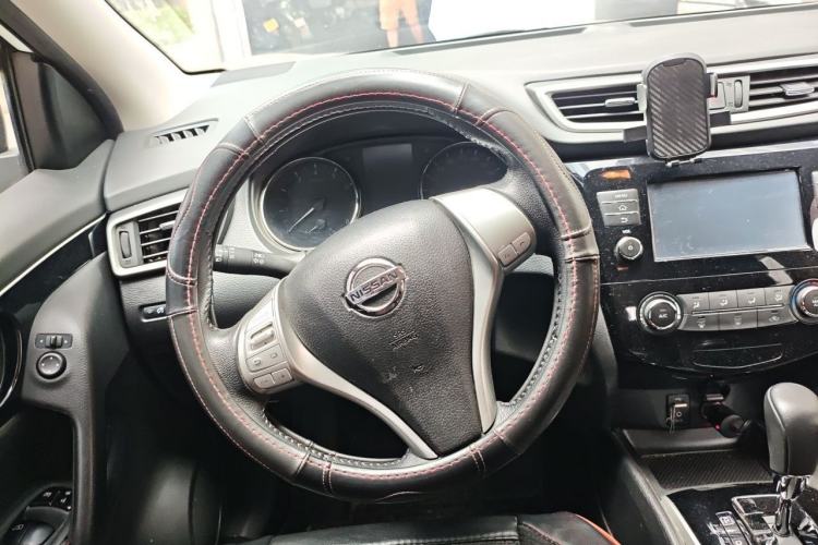 Used Nissan Qashqai 2017 2.0L CVT Smart Enjoyment Version China V Standard Steering Wheel