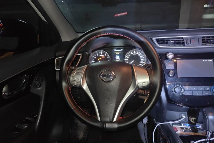 Used Nissan Qashqai 2017 2.0L CVT Smart Enjoyment Version China V Standard Steering Wheel