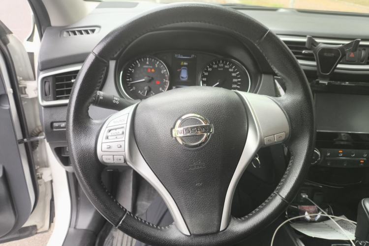 Used Nissan Qashqai 2017 2.0L CVT Smart Enjoyment Version China V Standard Steering Wheel