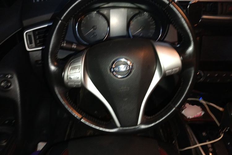 Used Nissan Qashqai 2017 2.0L CVT Smart Enjoyment Version China VI Standard Steering Wheel
