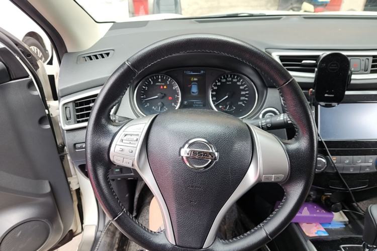 Used Nissan Qashqai 2017 2.0L CVT Luxury Edition China V Standard Steering Wheel