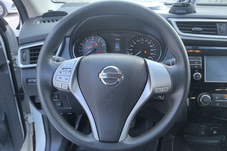 Used Nissan Qashqai 2017 2.0L CVT Elite Edition China VI Standard Steering Wheel