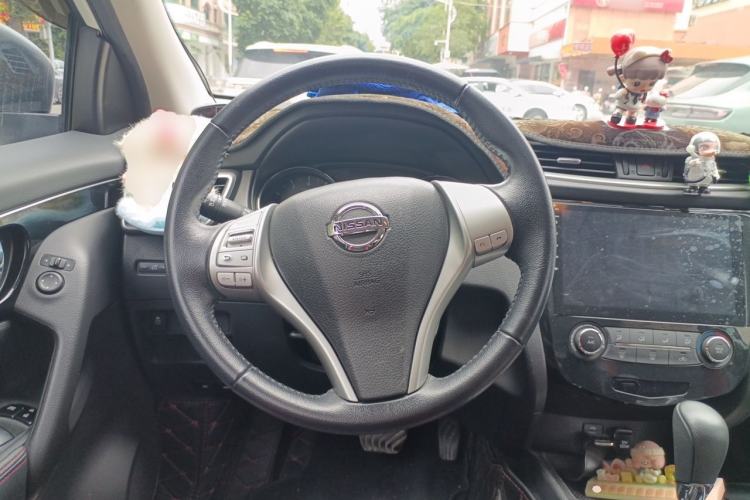 Used Nissan Qashqai 2017 2.0L CVT Smart Enjoyment Version China V Standard Steering Wheel