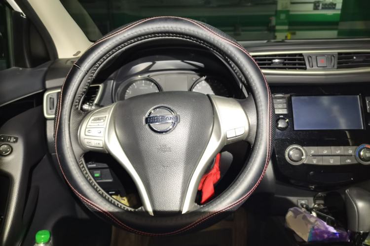 Used Nissan Qashqai 2017 2.0L CVT Luxury Edition China VI Standard Steering Wheel