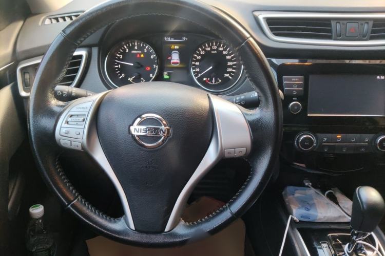 Used Nissan Qashqai 2017 2.0L CVT Smart Enjoyment Version China V Standard Steering Wheel