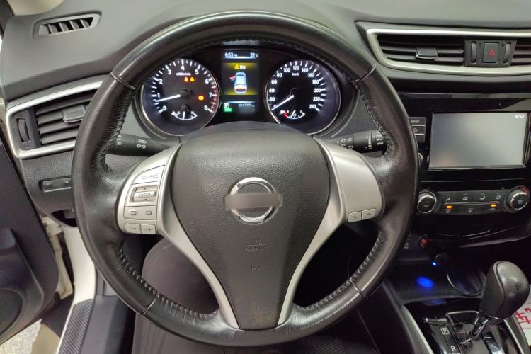 Used Nissan Qashqai 2017 2.0L CVT Smart Enjoyment Version China V Standard Steering Wheel