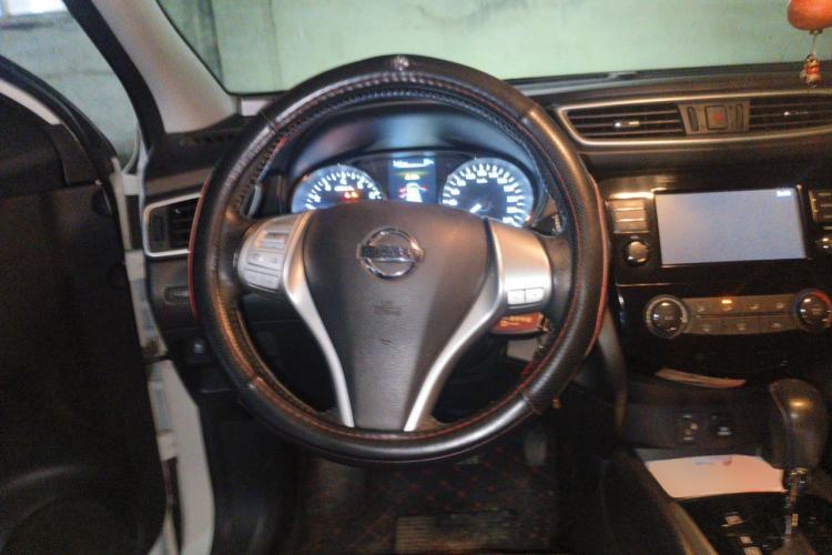 Used Nissan Qashqai 2017 2.0L CVT Smart Enjoyment Version China VI Standard Steering Wheel