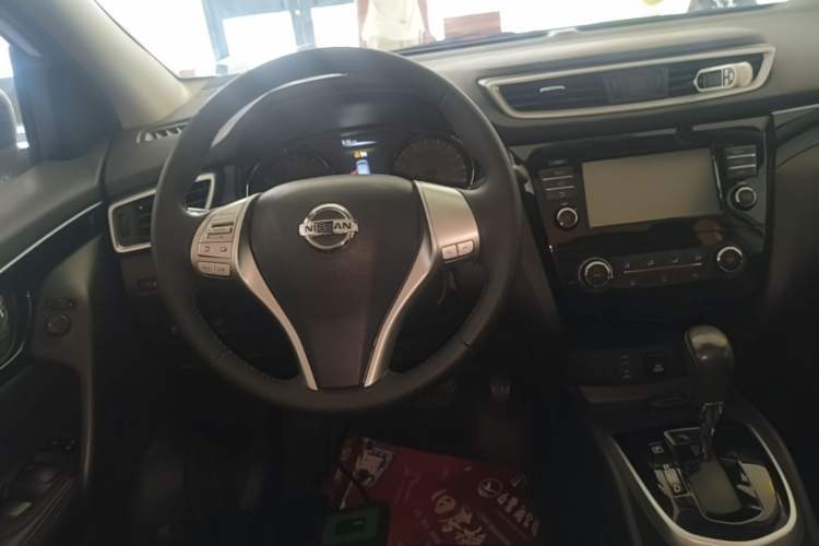 Used Nissan Qashqai 2017 2.0L CVT Luxury Edition China V Standard Steering Wheel