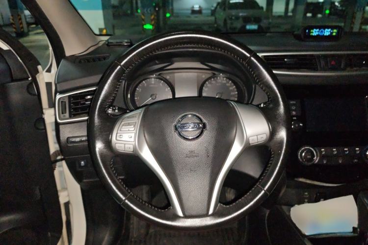 Used Nissan Qashqai 2017 2.0L CVT Smart Enjoyment Version China VI Standard Steering Wheel
