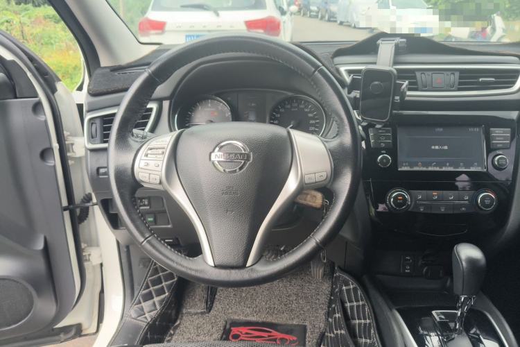 Used Nissan Qashqai 2017 2.0L CVT Smart Enjoyment Version China V Standard Steering Wheel