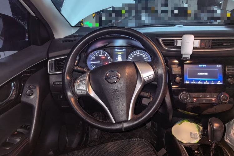 Used Nissan Qashqai 2017 2.0L CVT Smart Enjoyment Version China VI Standard Steering Wheel