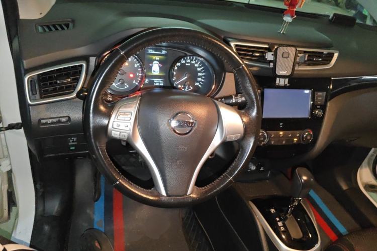 Used Nissan Qashqai 2017 2.0L CVT Smart Enjoyment Version China VI Standard Steering Wheel