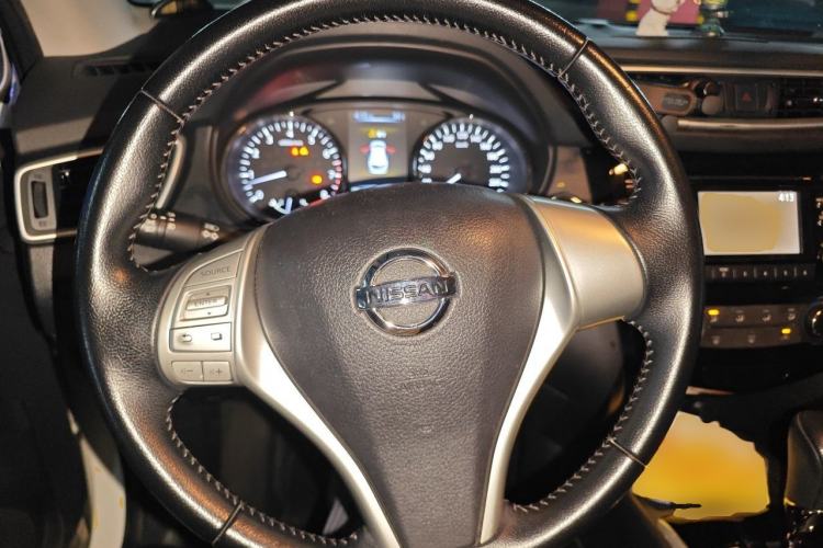 Used Nissan Qashqai 2017 2.0L CVT Luxury Edition China V Standard Steering Wheel