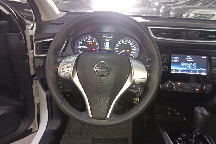 Used Nissan Qashqai 2017 2.0L CVT Smart Enjoyment Version China VI Standard Steering Wheel