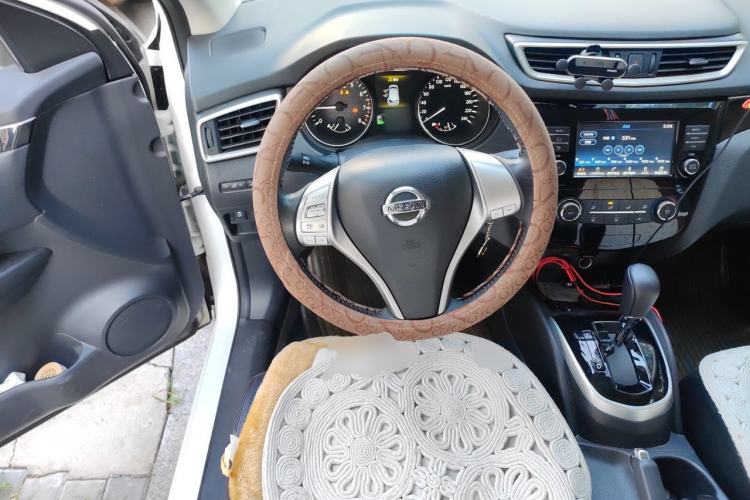 Used Nissan Qashqai 2017 2.0L CVT Smart Enjoyment Version China V Standard Steering Wheel