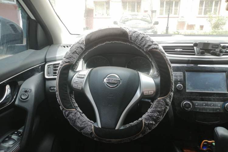 Used Nissan Qashqai 2017 2.0L CVT Smart Enjoyment Version China V Standard Steering Wheel
