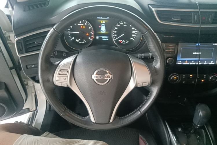 Used Nissan Qashqai 2017 2.0L CVT Smart Enjoyment Version China V Standard Steering Wheel
