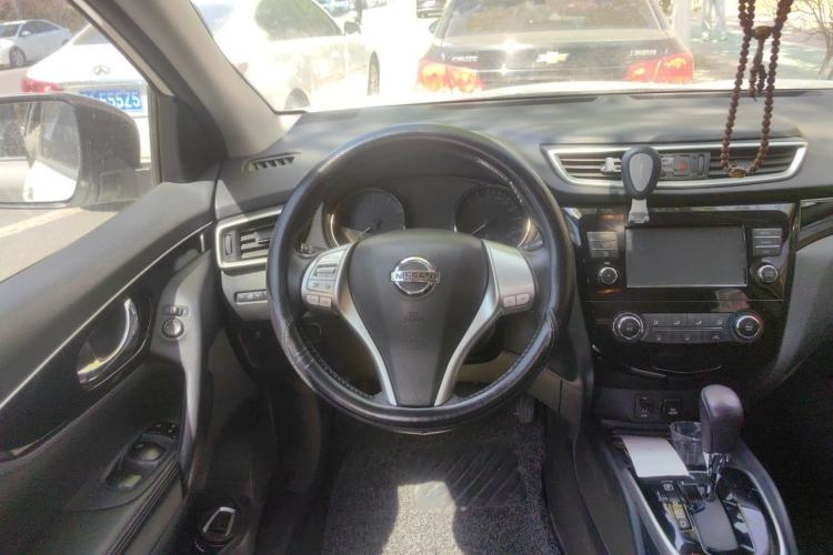 Used Nissan Qashqai 2017 2.0L CVT Smart Enjoyment Version China V Standard Steering Wheel