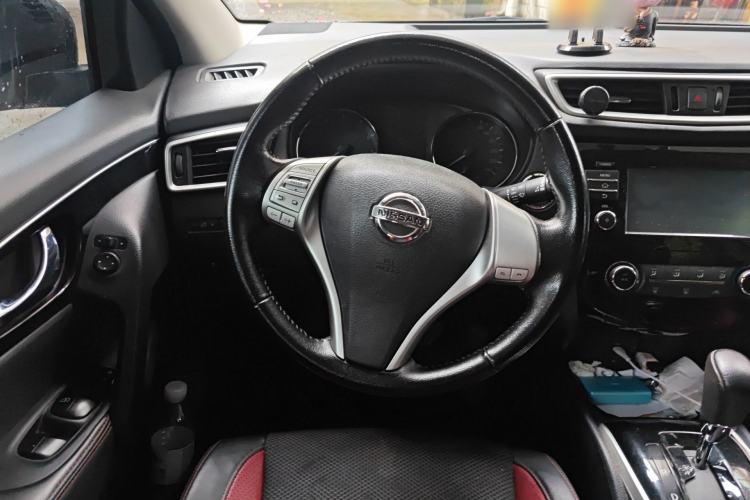 Used Nissan Qashqai 2017 2.0L CVT Luxury Edition China V Standard Steering Wheel