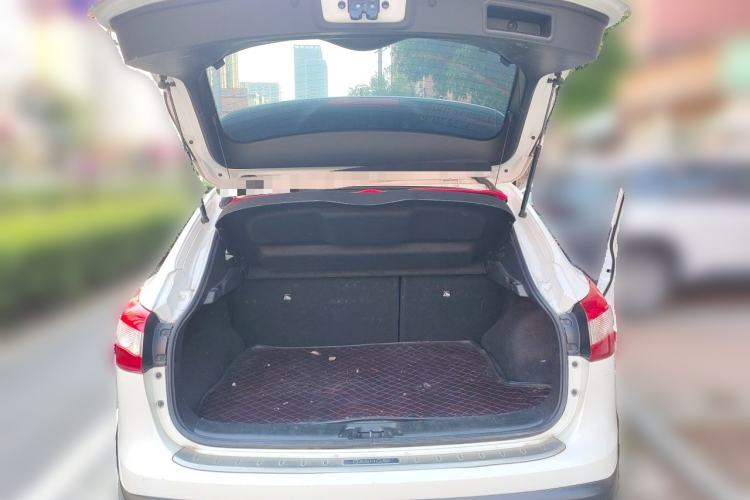 Used Nissan Qashqai 2017 2.0L CVT Smart Enjoyment Version China V Standard Trunk