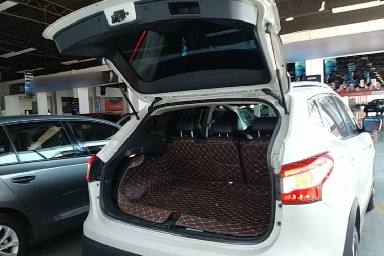 Used Nissan Qashqai 2017 2.0L CVT Smart Enjoyment Version China V Standard Trunk