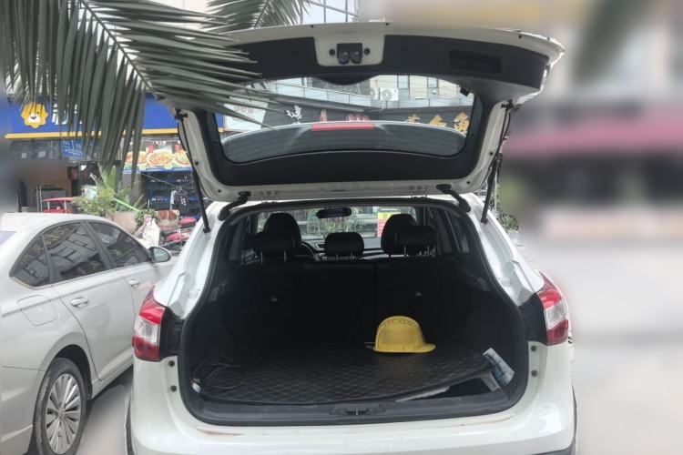 Used Nissan Qashqai 2017 2.0L CVT Smart Enjoyment Version China VI Standard Trunk