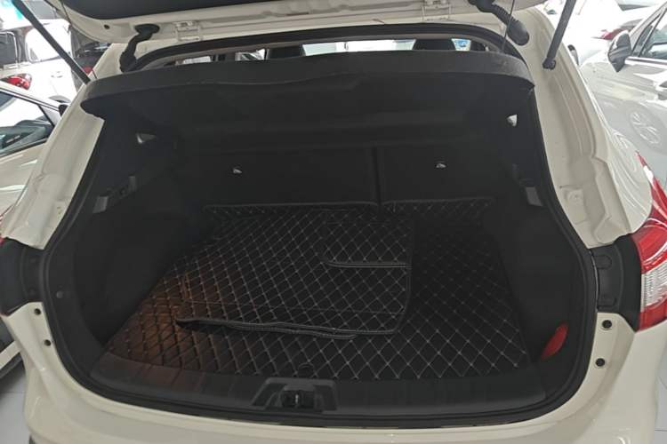 Used Nissan Qashqai 2017 2.0L CVT Elite Edition China VI Standard Trunk
