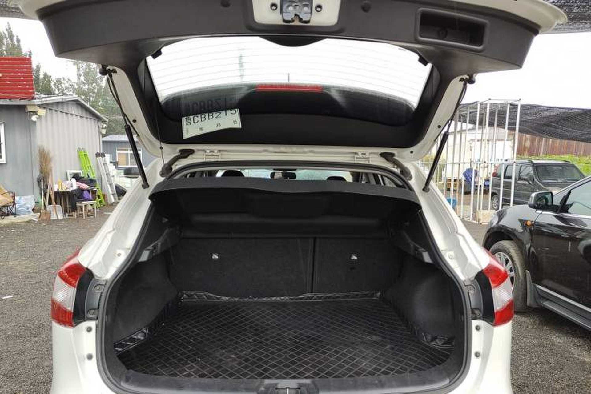 Used Nissan Qashqai 2017 2.0L CVT Smart Enjoyment Version China VI Standard Trunk