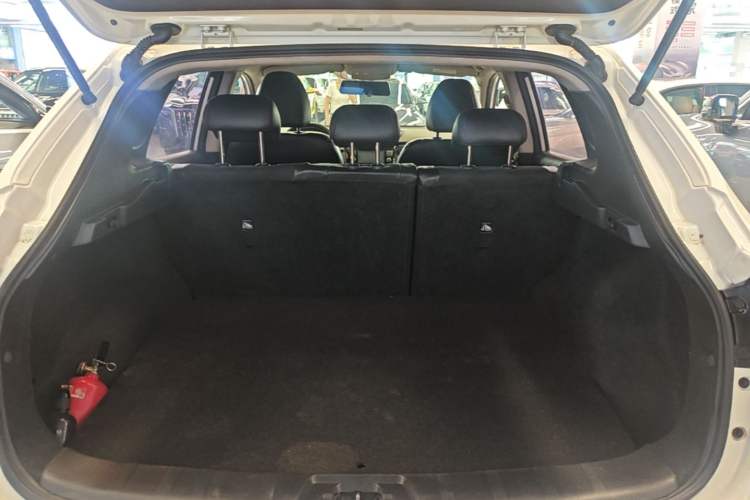 Used Nissan Qashqai 2017 2.0L CVT Smart Enjoyment Version China V Standard Trunk