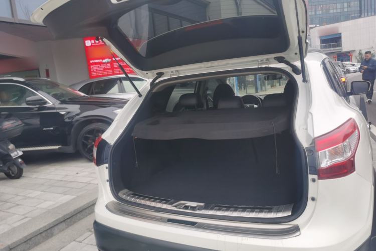 Used Nissan Qashqai 2017 2.0L CVT Luxury Edition China V Standard Trunk