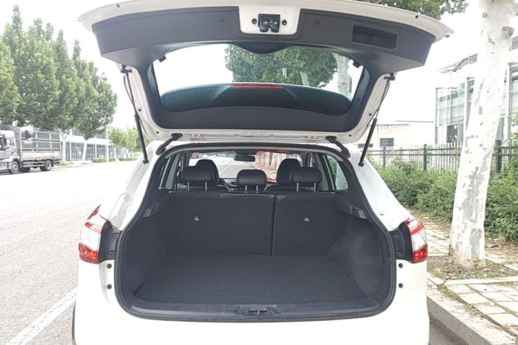 Used Nissan Qashqai 2017 2.0L CVT Smart Enjoyment Version China V Standard Trunk