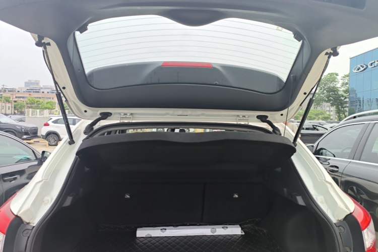 Used Nissan Qashqai 2017 2.0L CVT Smart Enjoyment Version China V Standard Trunk