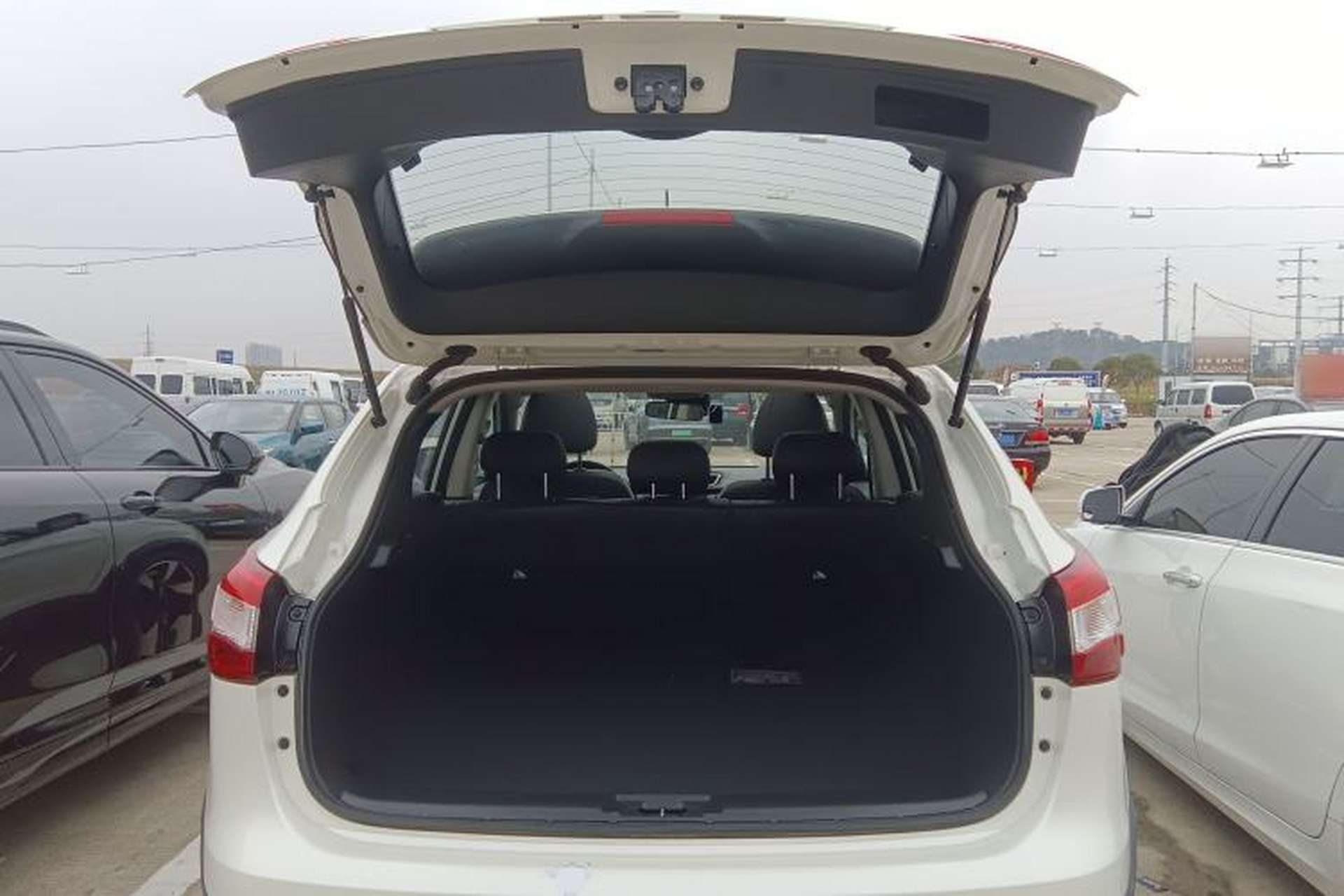 Used Nissan Qashqai 2017 2.0L CVT Flagship Edition China V Standard Trunk