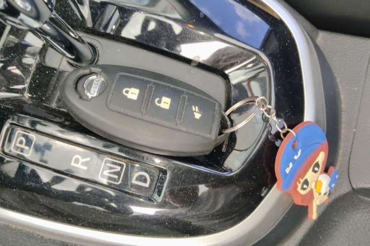 Used Nissan Qashqai 2017 2.0L CVT Luxury Edition China V Standard Vehicle Key