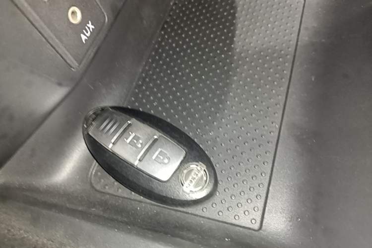 Used Nissan Qashqai 2017 2.0L CVT Luxury Edition China V Standard Vehicle Key