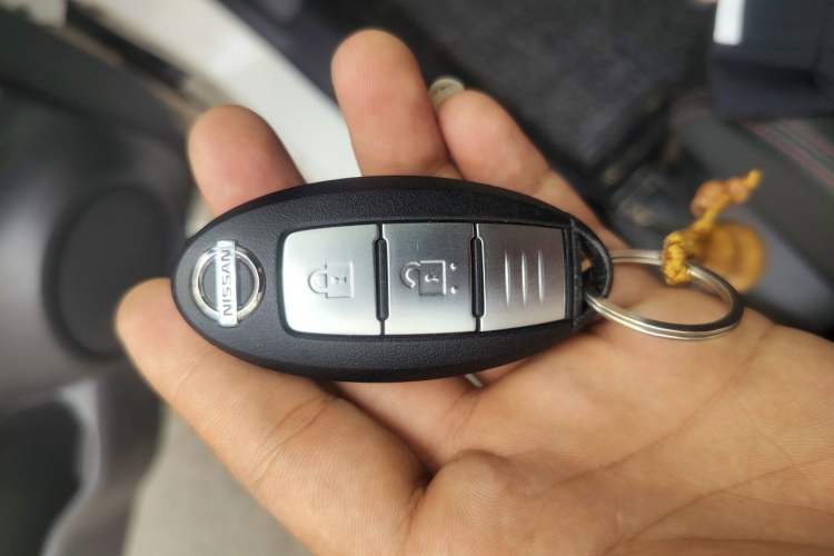 Used Nissan Qashqai 2017 2.0L CVT Luxury Edition China V Standard Vehicle Key