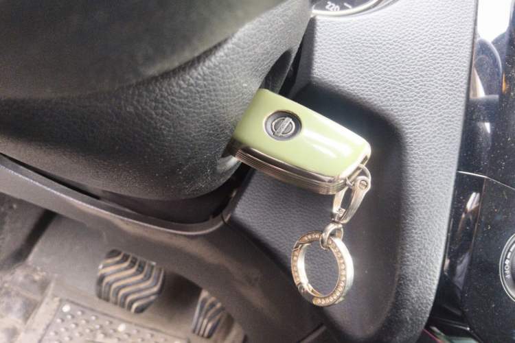 Used Nissan Qashqai 2017 2.0L CVT Smart Enjoyment Version China V Standard Vehicle Key