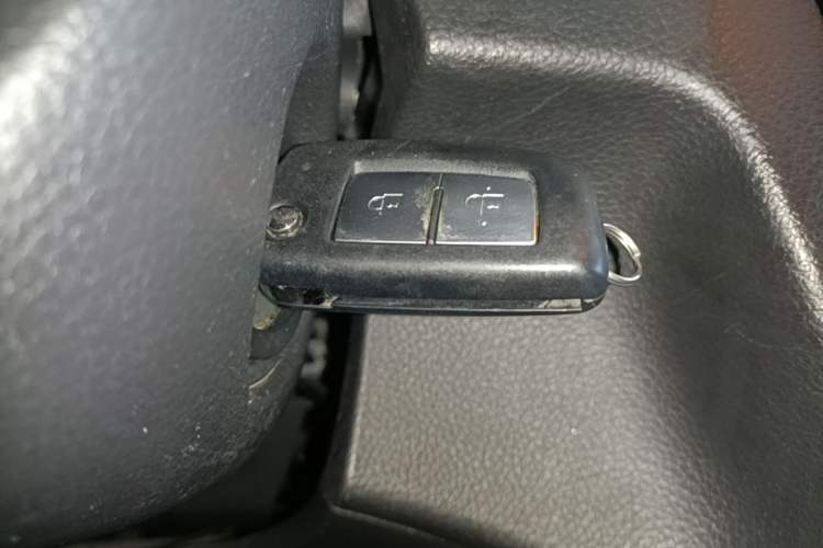 Used Nissan Qashqai 2017 2.0L CVT Smart Enjoyment Version China V Standard Vehicle Key