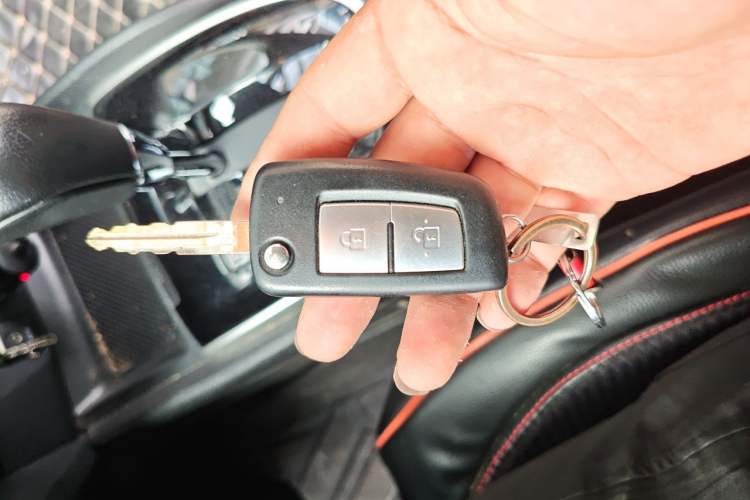 Used Nissan Qashqai 2017 2.0L CVT Smart Enjoyment Version China V Standard Vehicle Key
