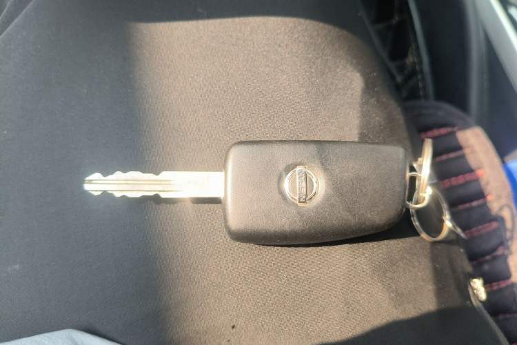 Used Nissan Qashqai 2017 2.0L CVT Smart Enjoyment Version China V Standard Vehicle Key