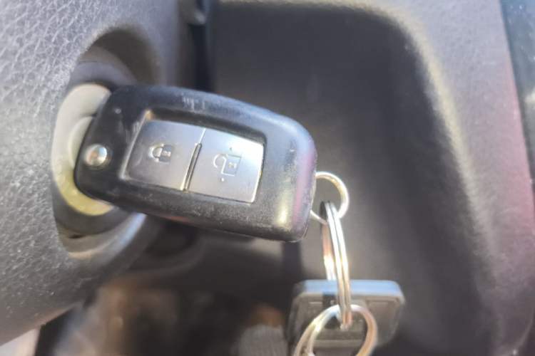 Used Nissan Qashqai 2017 2.0L CVT Smart Enjoyment Version China V Standard Vehicle Key