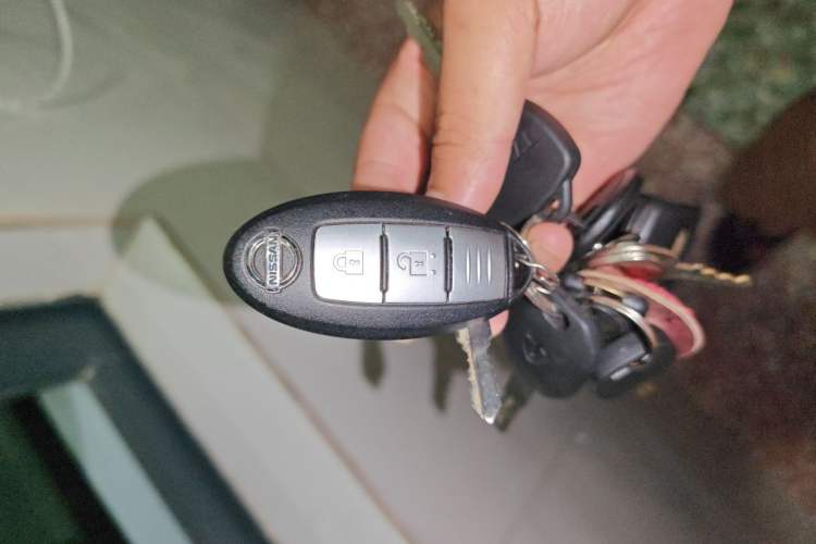 Used Nissan Qashqai 2017 2.0L CVT Luxury Edition China V Standard Vehicle Key