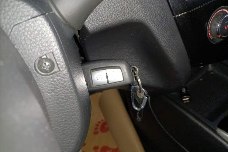 Used Nissan Qashqai 2017 2.0L CVT Smart Enjoyment Version China V Standard Vehicle Key