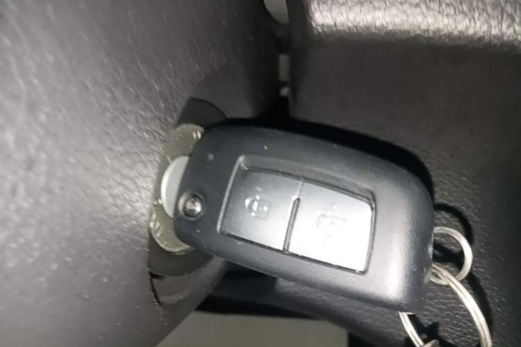 Used Nissan Qashqai 2017 2.0L CVT Smart Enjoyment Version China V Standard Vehicle Key