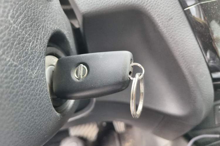 Used Nissan Qashqai 2017 2.0L CVT Smart Enjoyment Version China VI Standard Vehicle Key