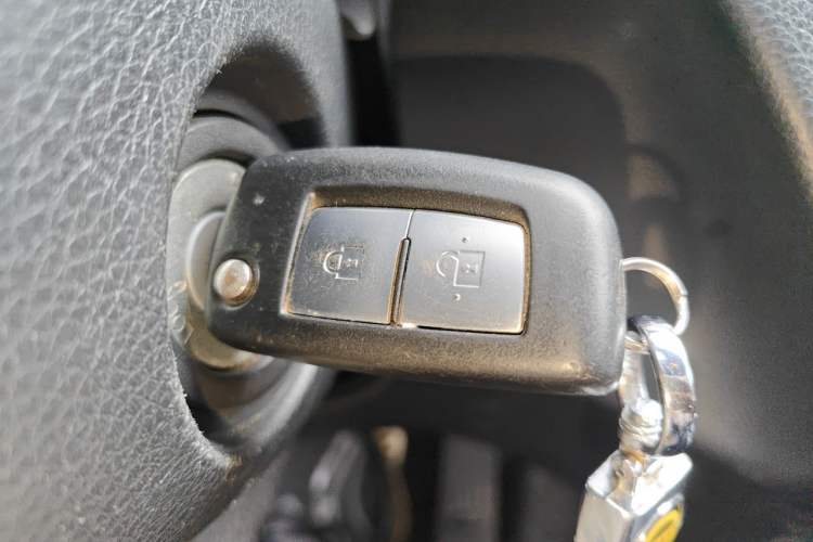 Used Nissan Qashqai 2017 2.0L CVT Smart Enjoyment Version China V Standard Vehicle Key